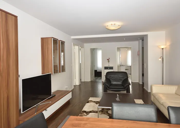 Apartment Amazing 2br Near - Flower 33 *