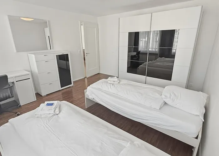 Amazing 2br Near - Flower 33 Apartman