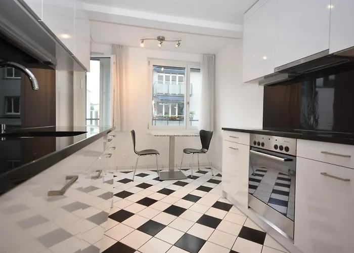 Amazing 2br Near - Flower 33 Zürich