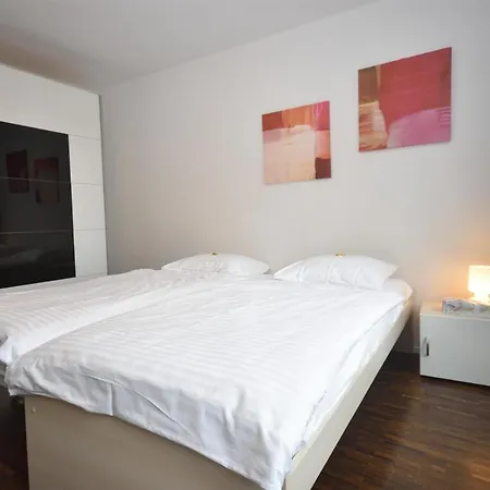 Apartment Amazing 2br Near - Flower 33 Zurich