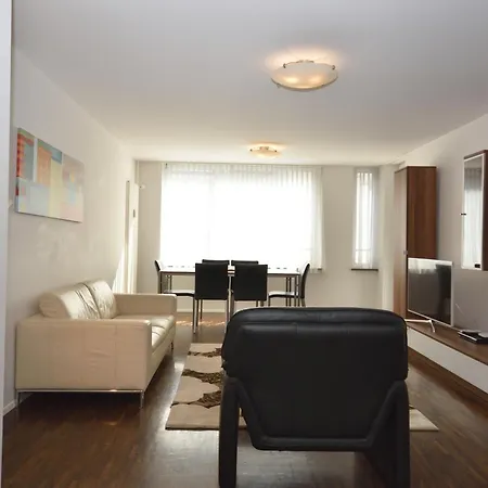 Amazing 2br Near - Flower 33 *