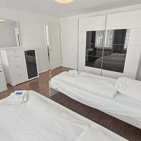 Amazing 2br Near - Flower 33 Daire