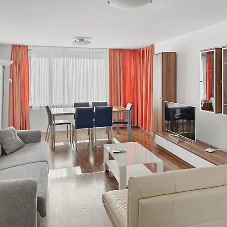 Daire Amazing 2br Near - Flower 33